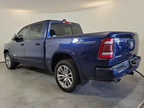 Patriot Blue Pearlcoat 2021 RAM 1500 Laramie