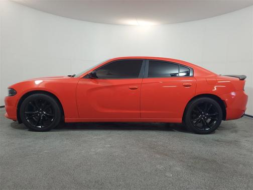 2017 Dodge Charger SE