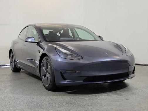 Gray 2021 Tesla Model 3 Standard Range Plus