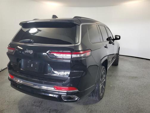 2022 Jeep Grand Cherokee L Overland
