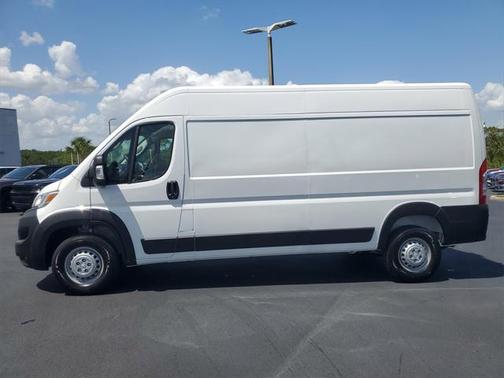 2025 RAM ProMaster 2500 Tradesman
