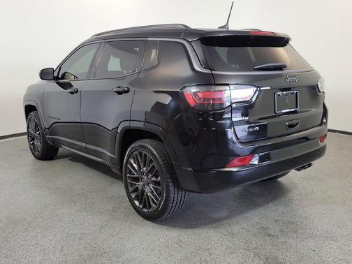 Diamond Black Crystal Pearlcoat 2022 Jeep Compass High Altitude