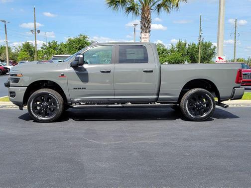 Ceramic Gray Clearcoat 2026 RAM 2500 Laramie Crew Cab 4x4 6'4' Box