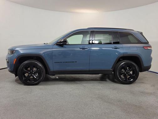 steel blue 2026 Jeep Grand Cherokee Limited
