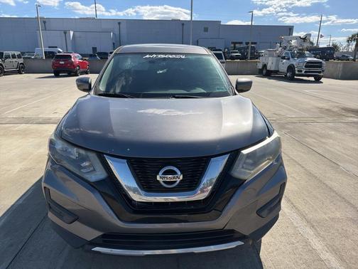 2017 Nissan Rogue S