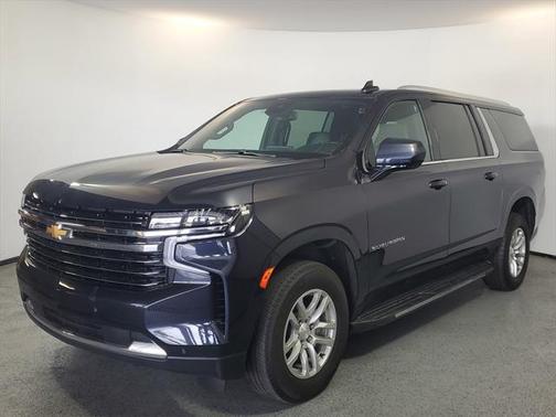 2023 Chevrolet Suburban LT