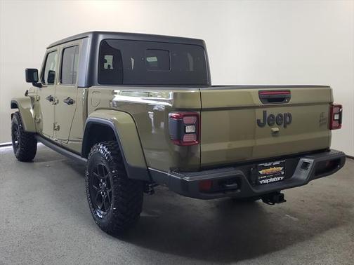 2025 Jeep Gladiator Willys