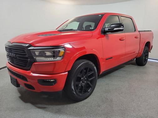 Flame Red Clearcoat 2022 RAM 1500 Laramie