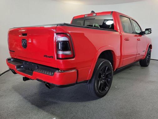 Flame Red Clearcoat 2022 RAM 1500 Laramie