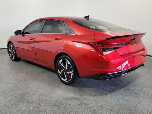 Calypso Red 2023 Hyundai ELANTRA Limited