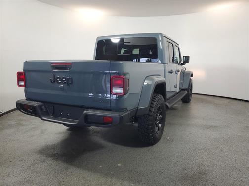 2025 Jeep Gladiator High Tide