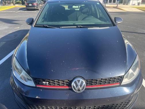 2017 Volkswagen Golf GTI 2.0T S 4-Door