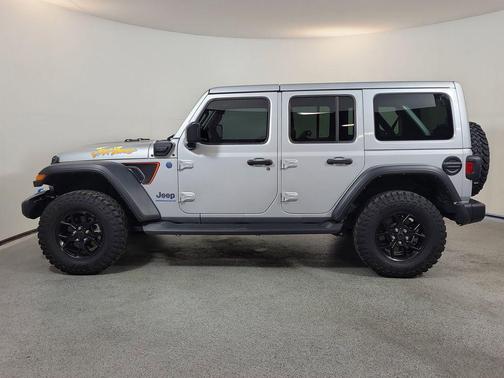 Silver Zynith Clearcoat 2024 Jeep Wrangler 4xe Sport S