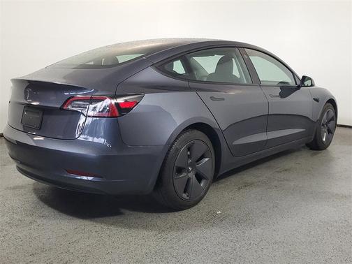 2023 Tesla Model 3 Standard Range