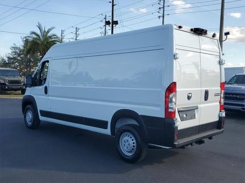 2025 RAM ProMaster 2500 Tradesman