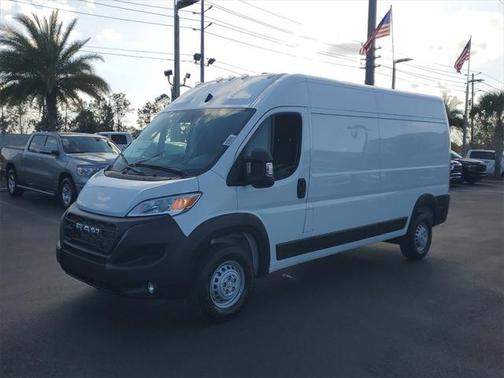 2025 RAM ProMaster 2500 Tradesman