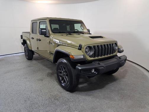 2026 Jeep Gladiator Sport S