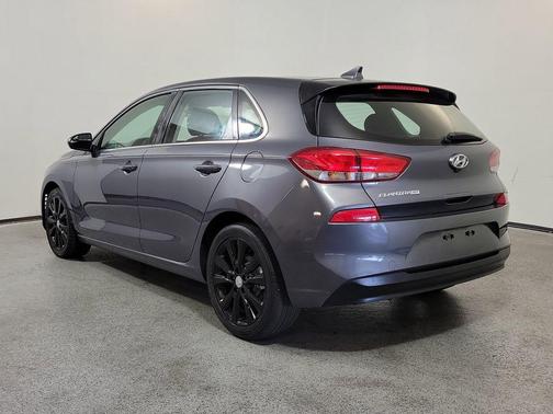 2019 Hyundai Elantra GT Base
