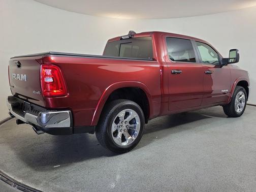 Delmonico Red Pearlcoat 2025 RAM 1500 Big Horn/Lone Star