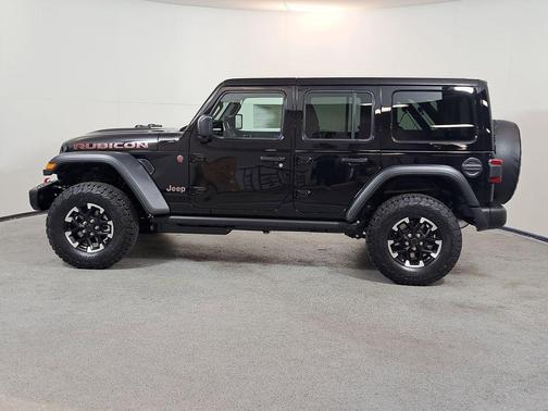 Black Clearcoat 2026 Jeep Wrangler Rubicon