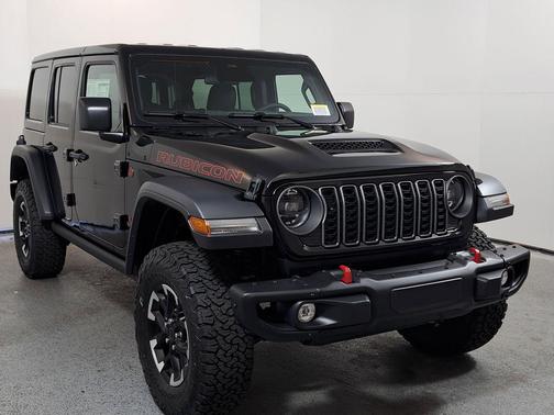 Black Clearcoat 2026 Jeep Wrangler Rubicon
