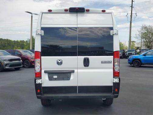 2024 RAM ProMaster 2500 Tradesman