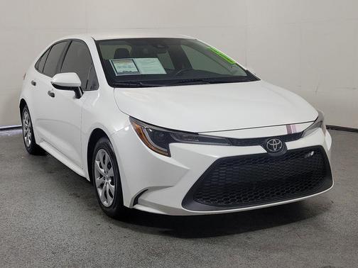 Super White 2021 Toyota Corolla LE
