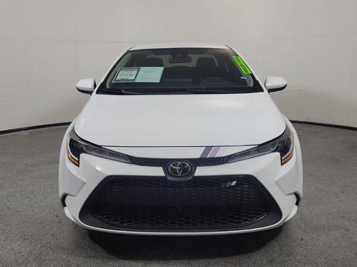Super White 2021 Toyota Corolla LE