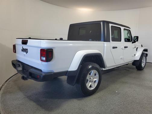 2022 Jeep Gladiator Sport S