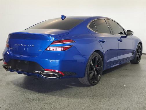 2022 Genesis G70 3.3T RWD