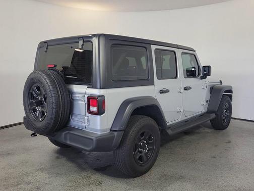 Silver Zynith Clearcoat 2024 Jeep Wrangler Sport