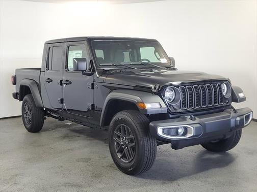 2025 Jeep Gladiator Sport S