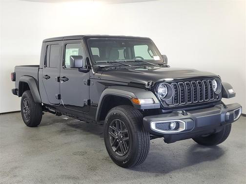 2025 Jeep Gladiator Sport S