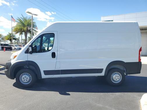 2026 RAM ProMaster 1500 Base