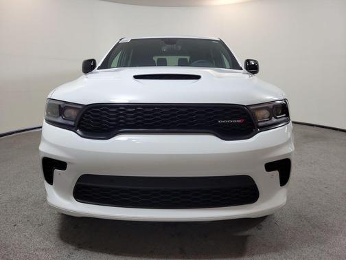 White Knuckle Clearcoat 2026 Dodge Durango GT AWD HEMI V8