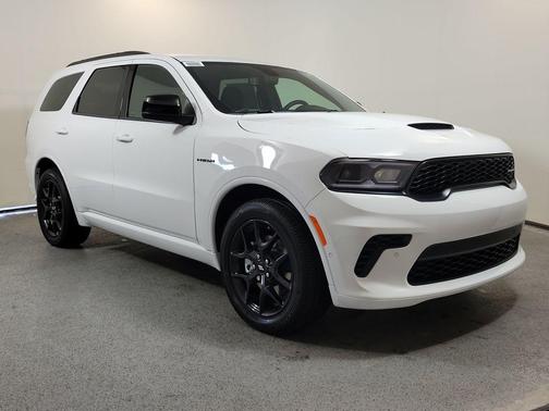 White Knuckle Clearcoat 2026 Dodge Durango GT AWD HEMI V8
