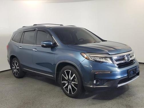 2019 Honda Pilot Touring 8-Passenger