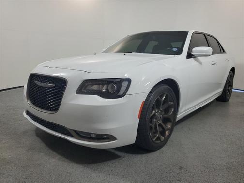 2019 Chrysler 300 S