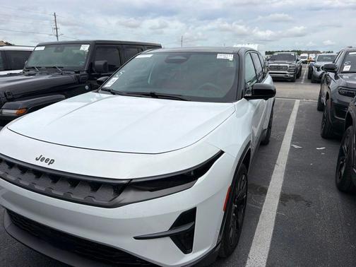 Bright White Clearcoat 2025 Jeep Wagoneer S Launch Edition
