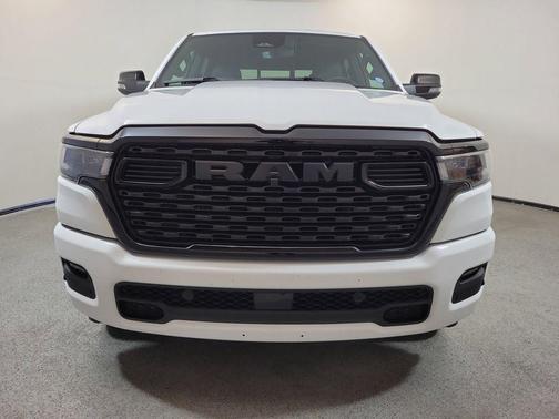 Bright White Clearcoat 2025 RAM 1500 Big Horn/Lone Star