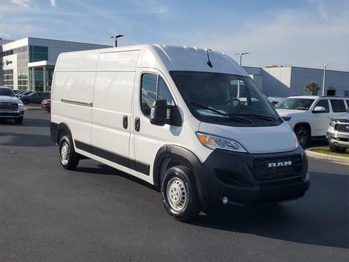 2025 RAM ProMaster 2500 Tradesman