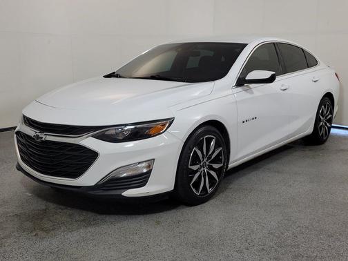 Summit White 2021 Chevrolet Malibu FWD RS