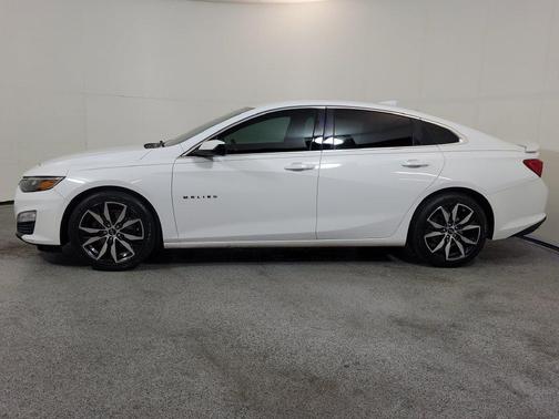 Summit White 2021 Chevrolet Malibu FWD RS