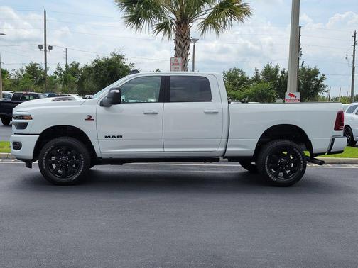 Bright White Clearcoat 2026 RAM 2500 Laramie Crew Cab 4x4 6'4' Box