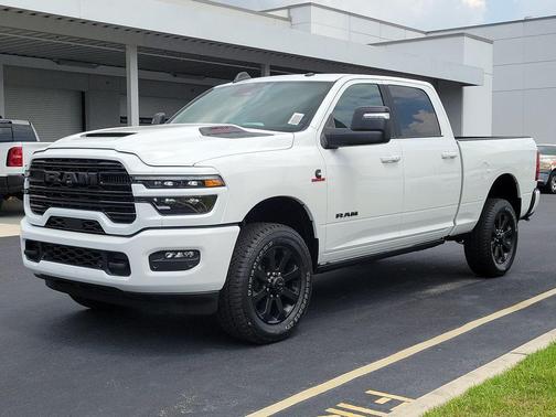 Bright White Clearcoat 2026 RAM 2500 Laramie Crew Cab 4x4 6'4' Box