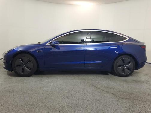 2020 Tesla Model 3 Standard Range