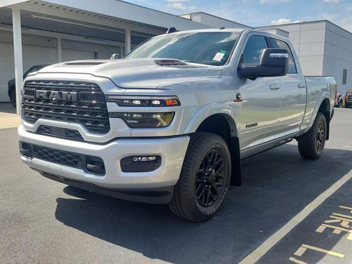 Silver Zynith 2026 RAM 2500 Limited Crew Cab 4x4 6'4' Box