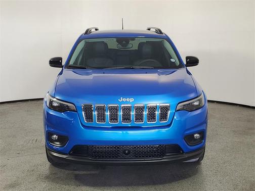 2022 Jeep Cherokee Latitude Lux