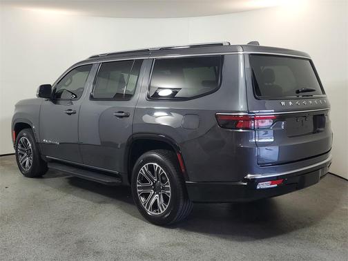 2022 Jeep Wagoneer Series III 4x2