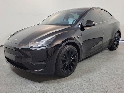 Solid Black 2024 Tesla Model Y Long Range Single Motor Rear-Wheel Drive